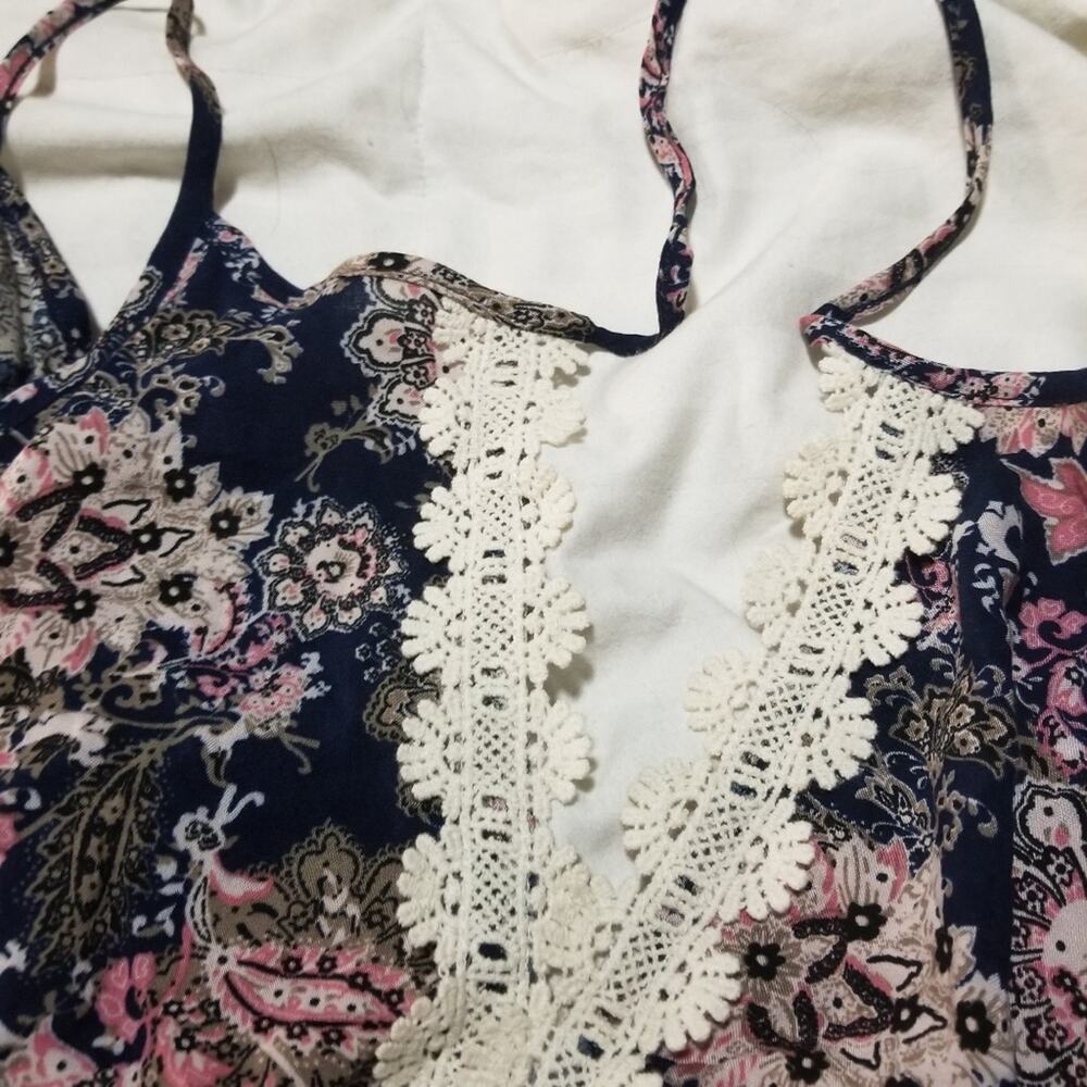 Hummingbird Boho Floral & Crochet V Neck Crop Top Y2K Medium - Picture 2 of 7